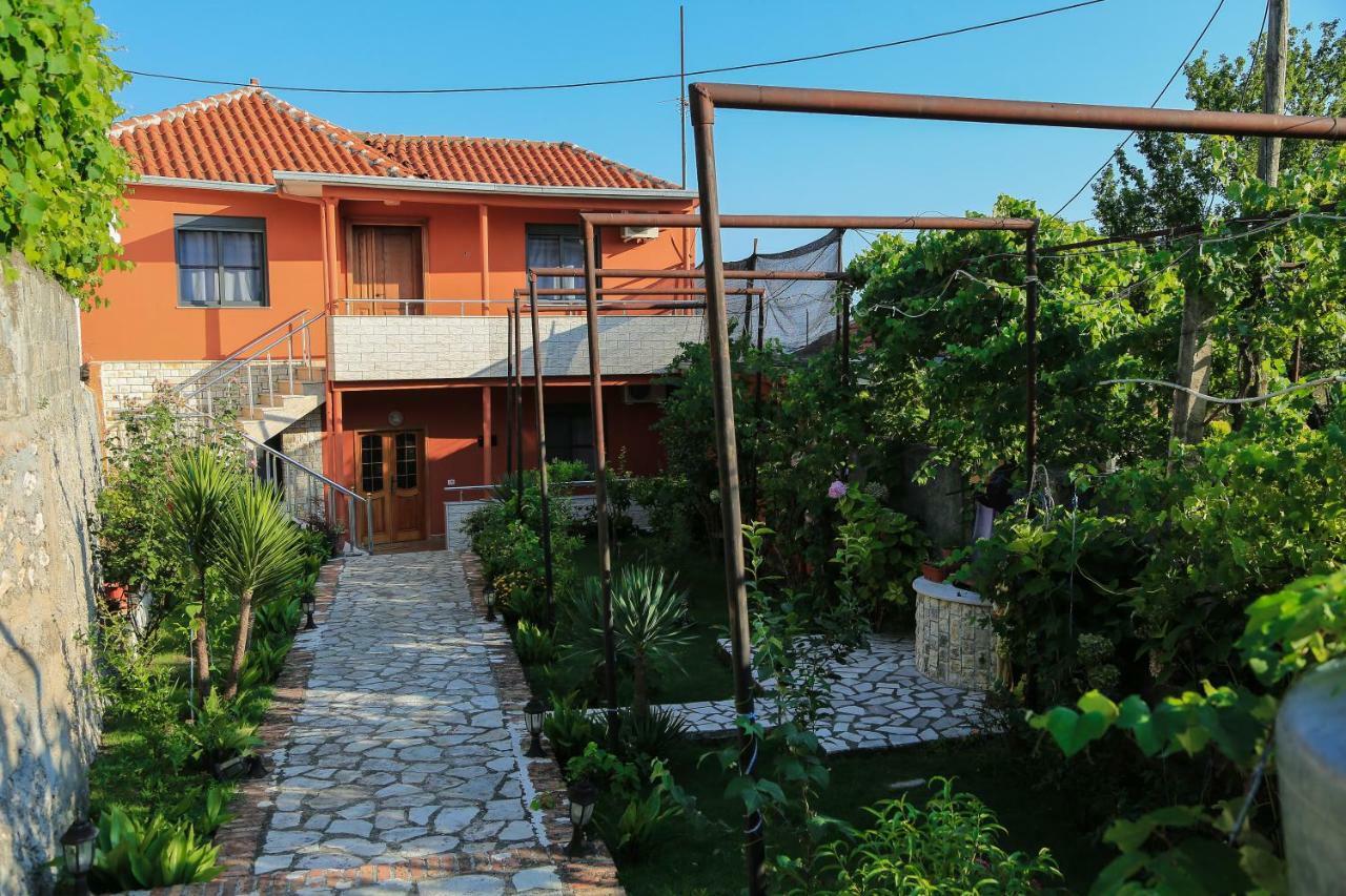 Kaloshi Villa Krujë Buitenkant foto