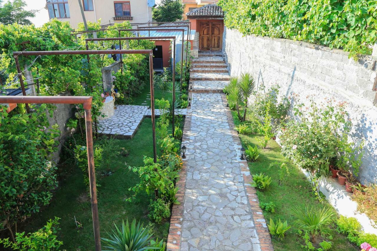 Kaloshi Villa Krujë Buitenkant foto